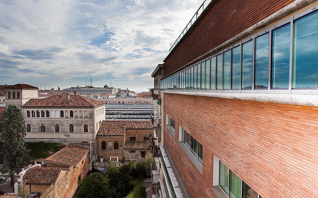 Halldis Venecia